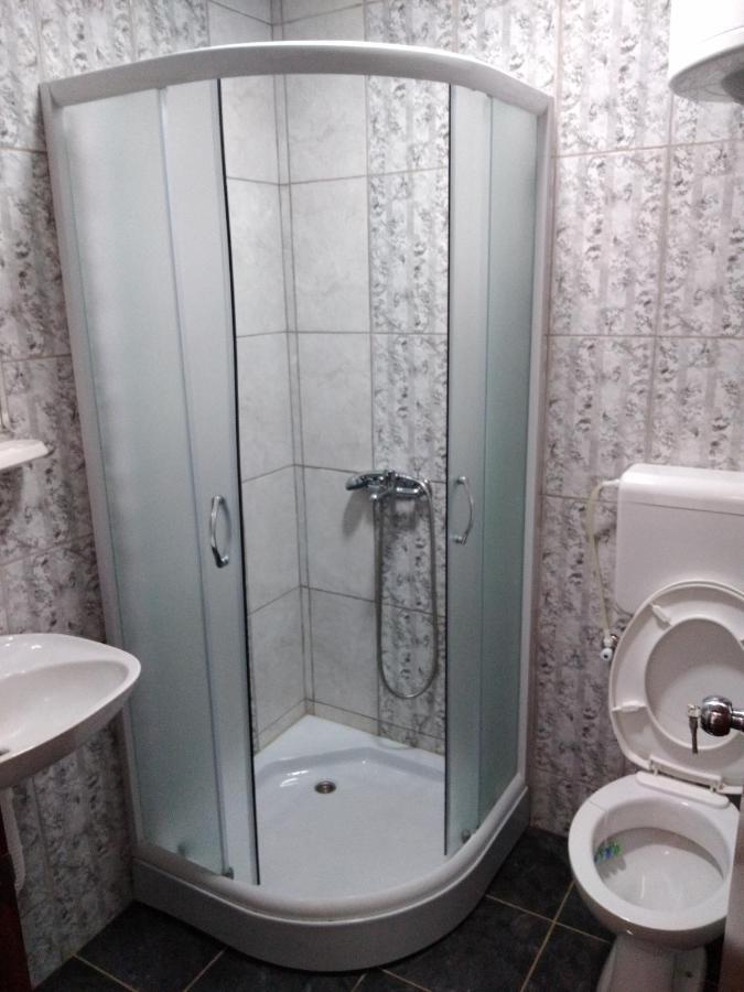Srebrna Nit Appartement Veliko Gradište Buitenkant foto